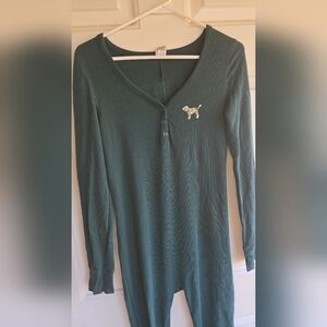 Victoria Secret/ PINK Holidays Onsie, Pajamas, Jumpsuit, Snap Button Open Butt